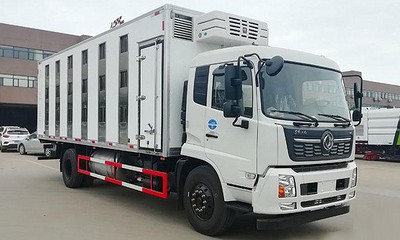 7.58米天錦畜禽運輸車